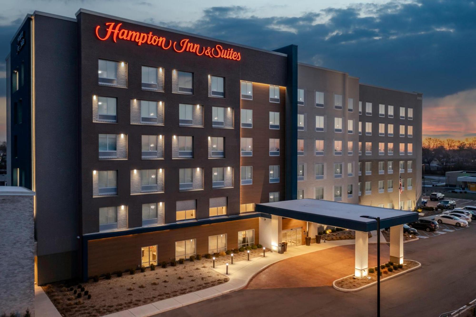 Hampton Inn & Suites Indianapolis West Speedway エクステリア 写真