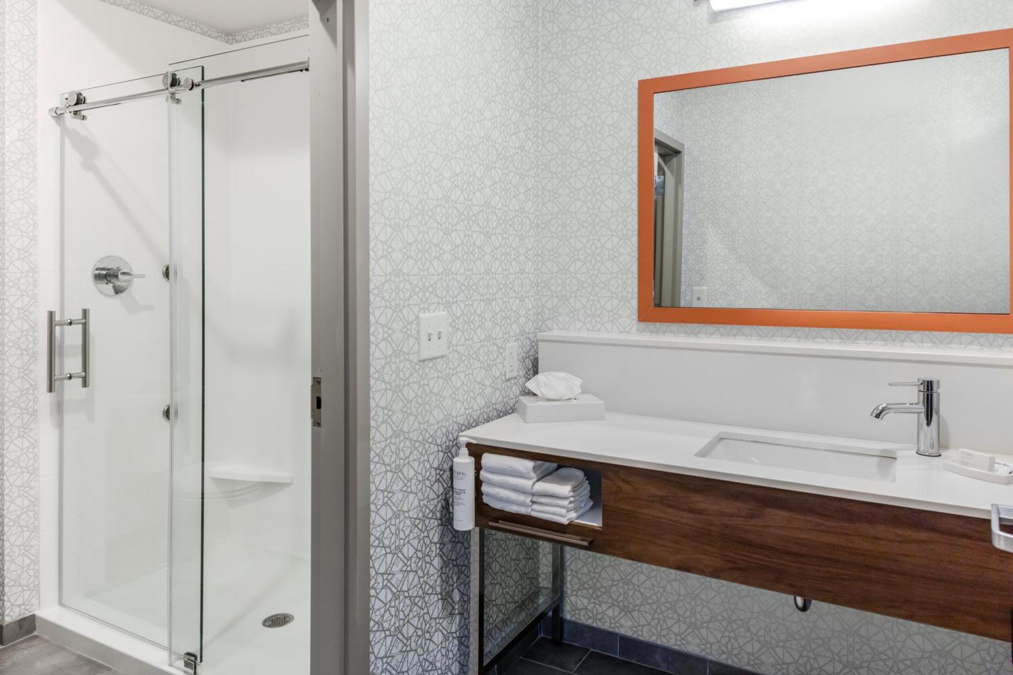 Hampton Inn & Suites Indianapolis West Speedway エクステリア 写真