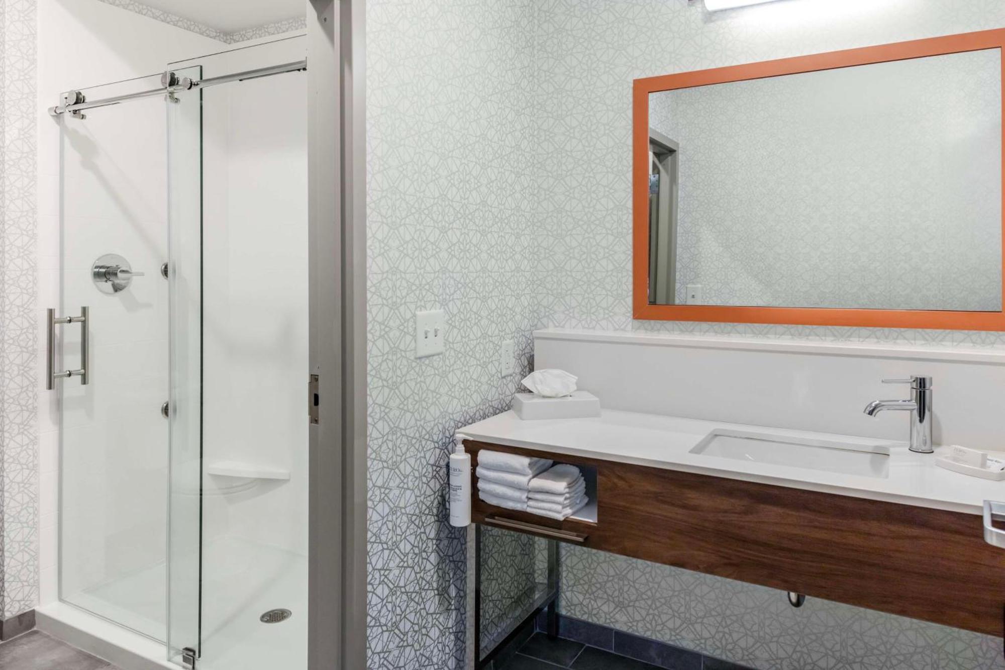 Hampton Inn & Suites Indianapolis West Speedway エクステリア 写真
